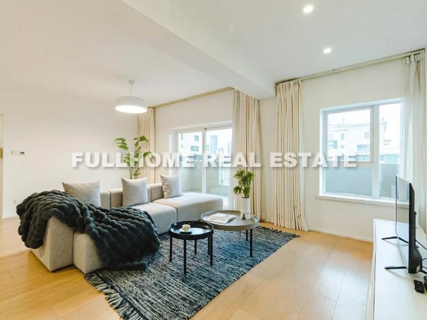 Central Residences - 3 bedroom apartment in Shanghai, FFC, Downtown