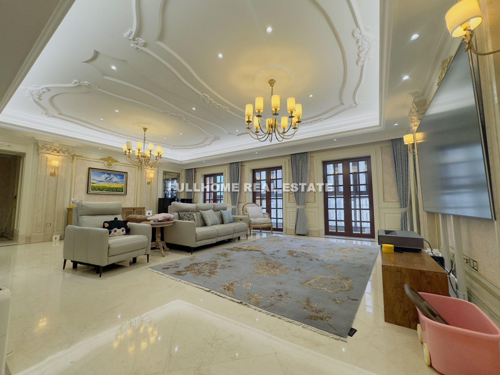 Madrid Villa - 4 bedroom apartment in Shanghai, Qingpu, Suburb