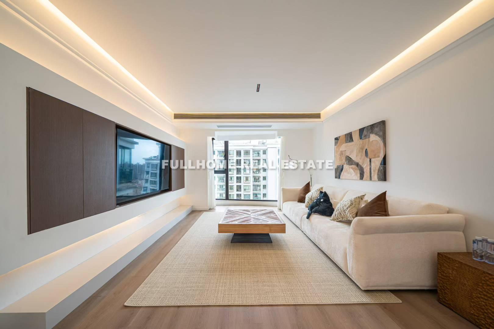 Same compound: Bin Jiang Ming Ren Yuan, 3 bedrooms in Shanghai