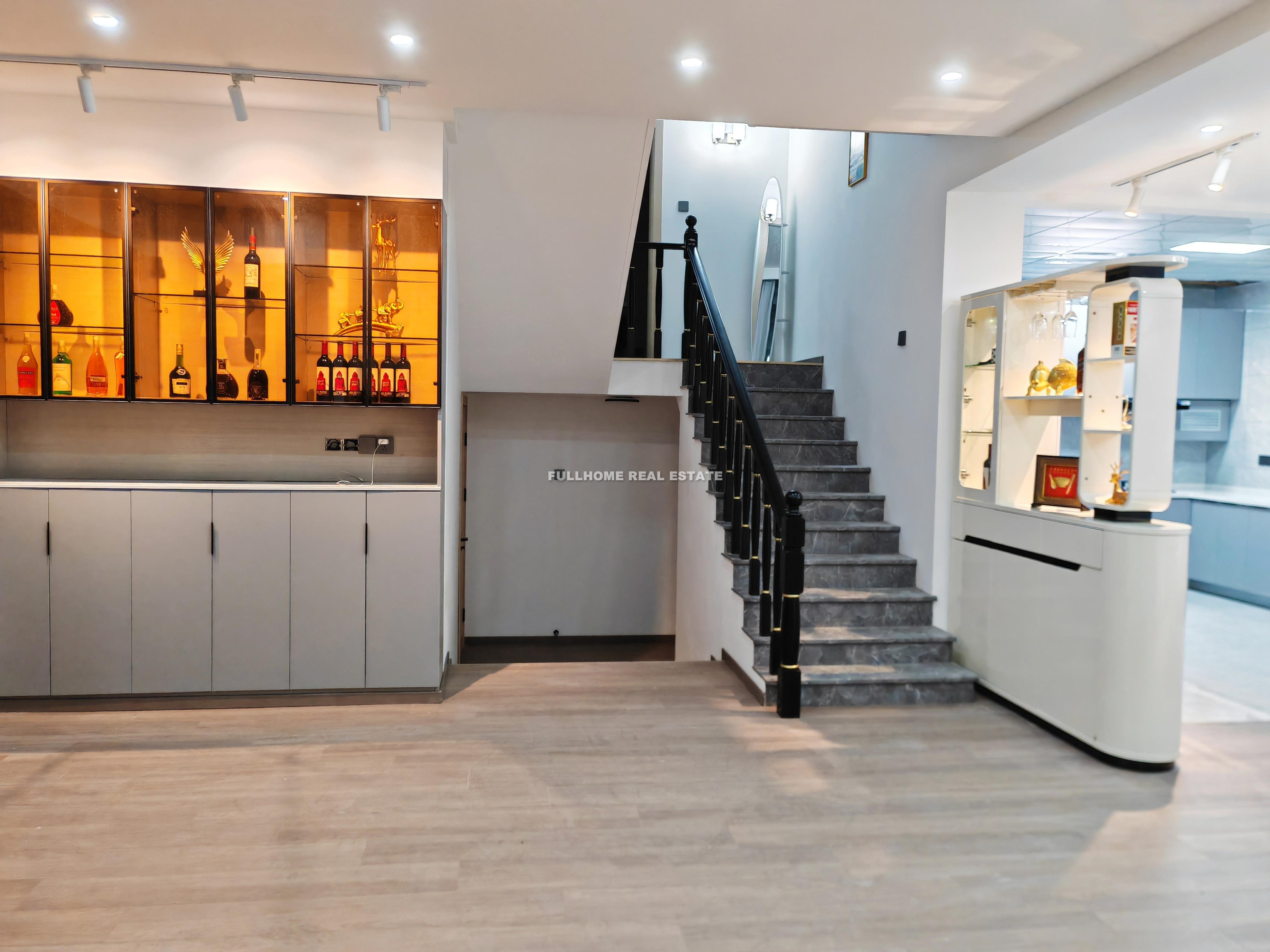 YINTAO GOLF VILLA - Interior view 2, Shanghai rental property