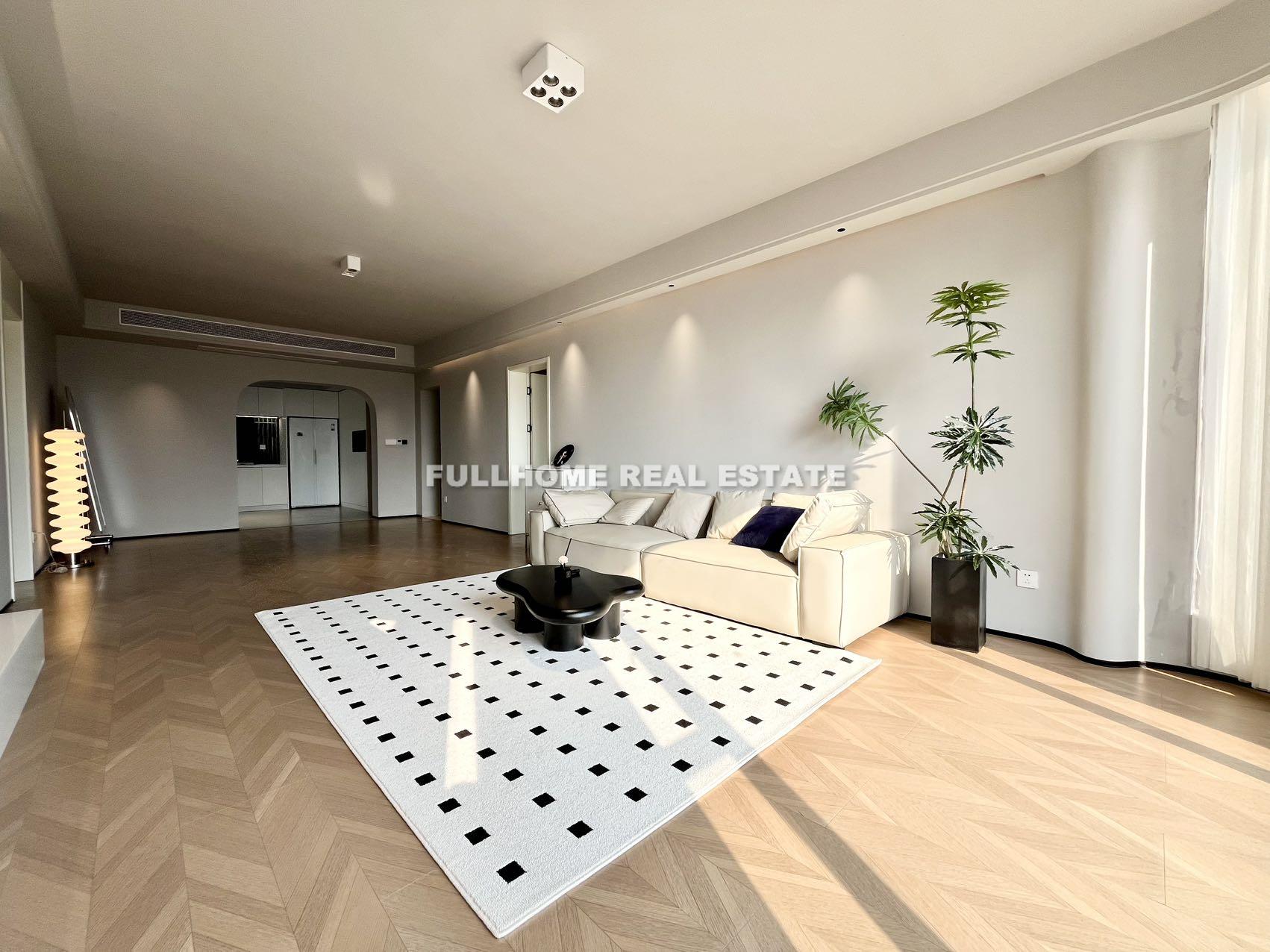 Same compound: Tai Gu Hao Ting, 3 bedrooms in Shanghai