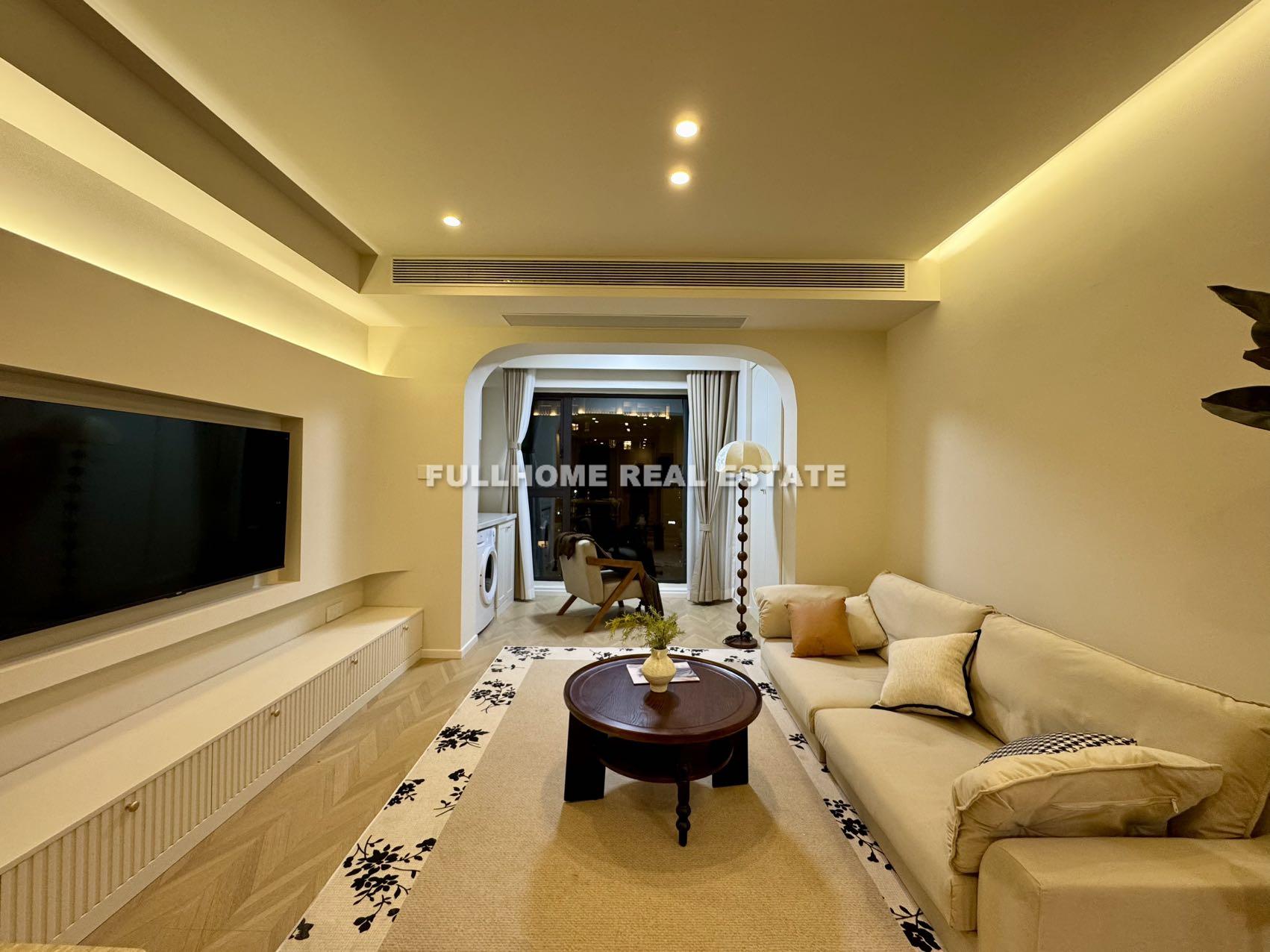 Central Mansion - 2 bedroom apartment in Shanghai, Gubei, Hongqiao