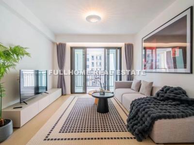 Same compound: Central Mansion, 3 bedrooms in Shanghai