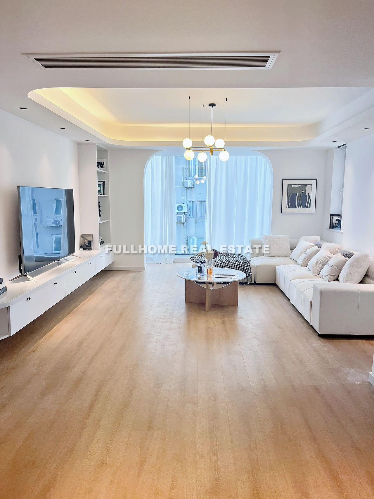 Zhonghui Apartment - 3 bedroom apartment in Shanghai, FFC, Downtown