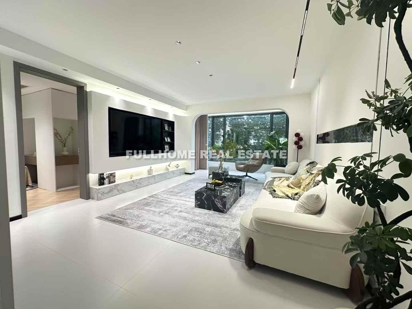 Lian Yang Garden - 4 bedroom apartment in Shanghai, Downtown, Downtown