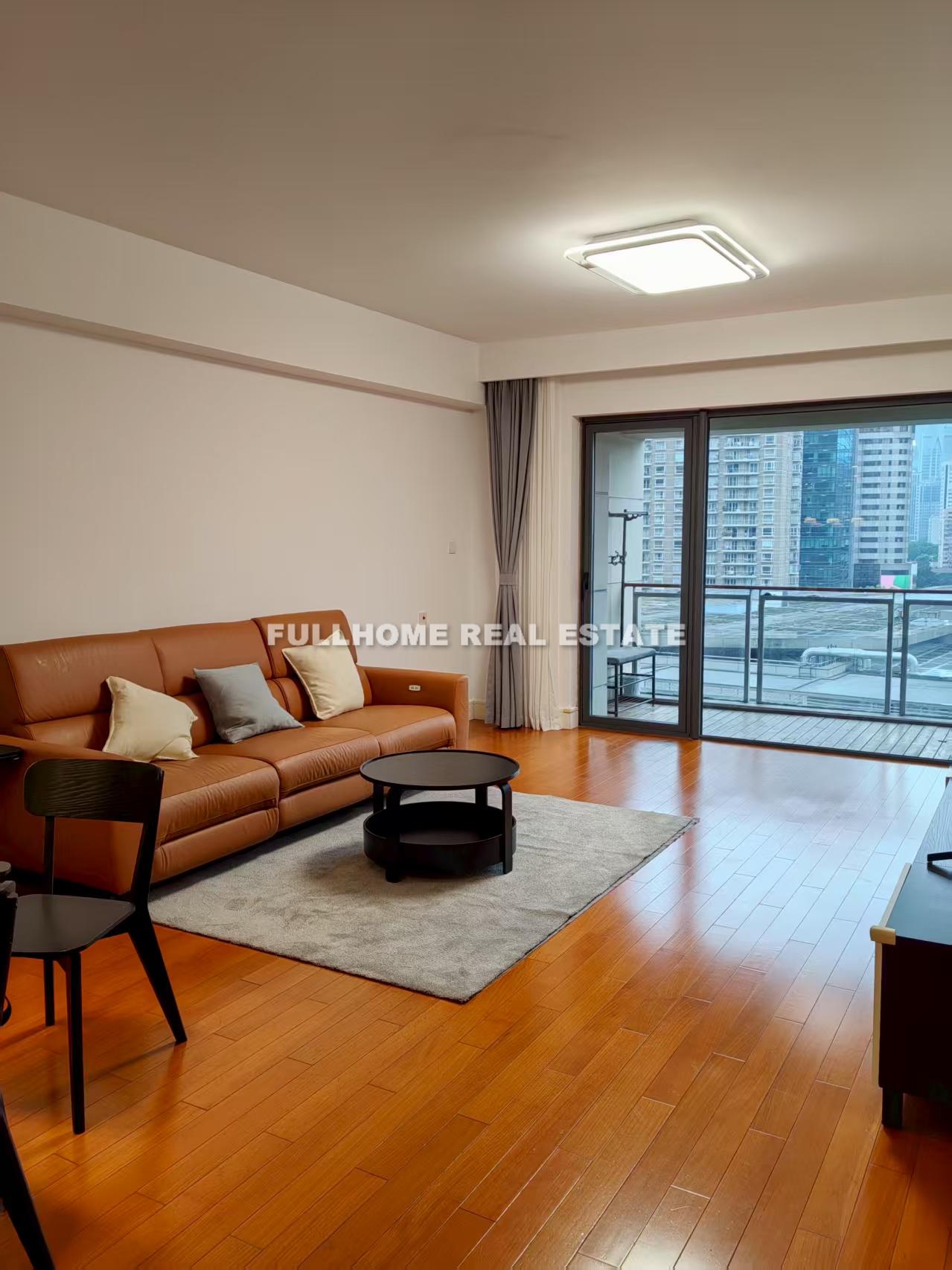 Same compound: Casa Lakeville, 3 bedrooms in Shanghai