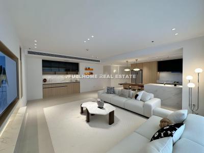 Similar property: Rui Yuan Apartment, 3 bedrooms, 227 sqm in Shanghai