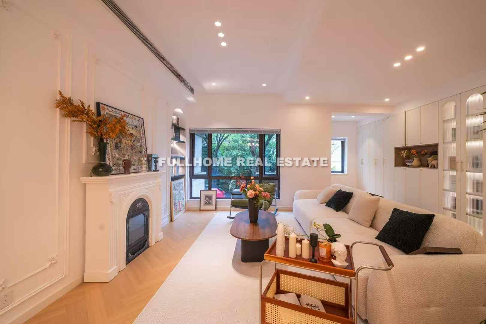 Dream House - 5 bedroom apartment in Shanghai, Qingpu, Suburb