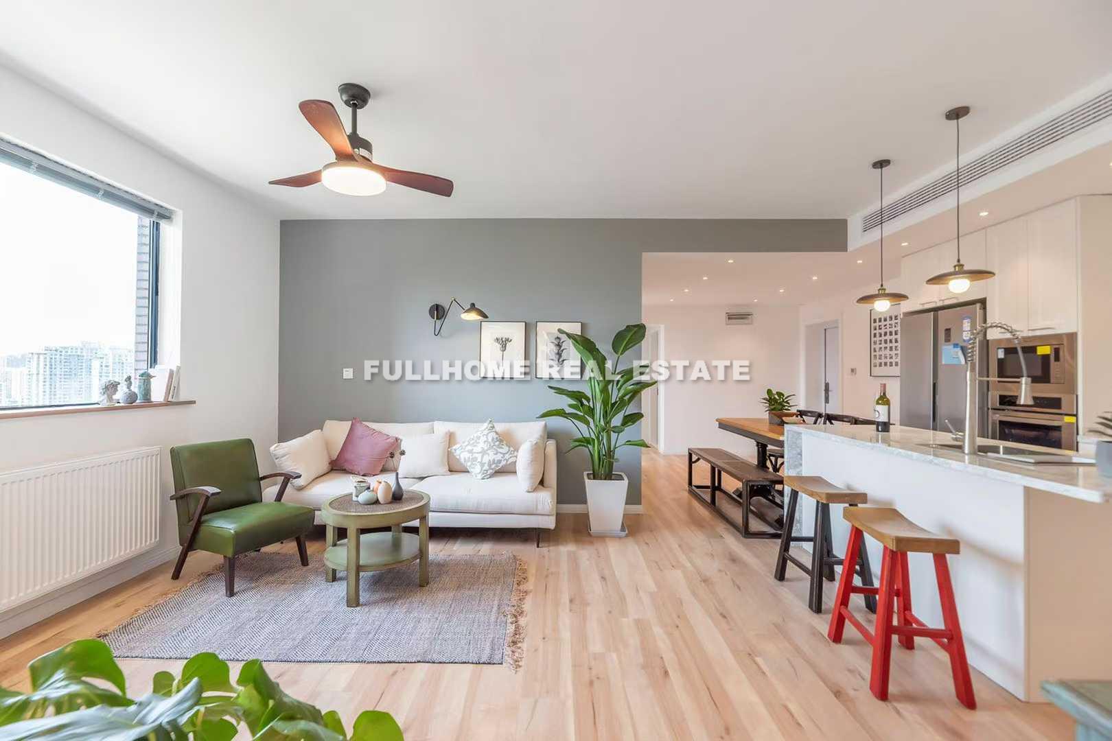 Same compound: Jiafa Apartment, 3 bedrooms in Shanghai