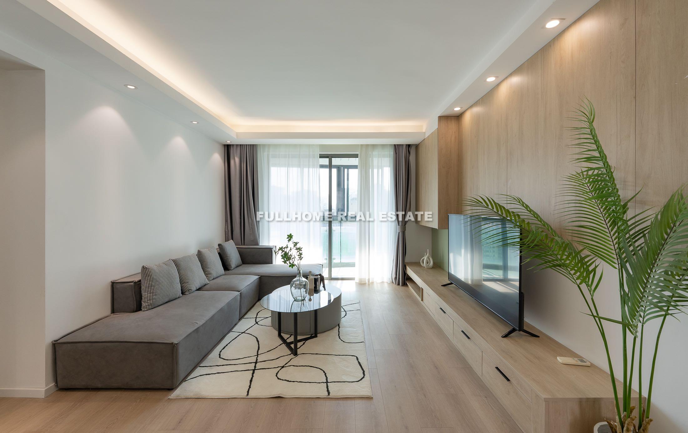 Similar property: 88 Si Nan, 2 bedrooms, 135 sqm in Shanghai