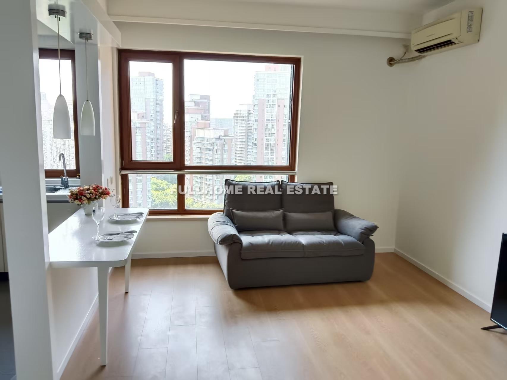 Gubei International Plaza - 1 bedroom apartment in Shanghai, Gubei, Hongqiao