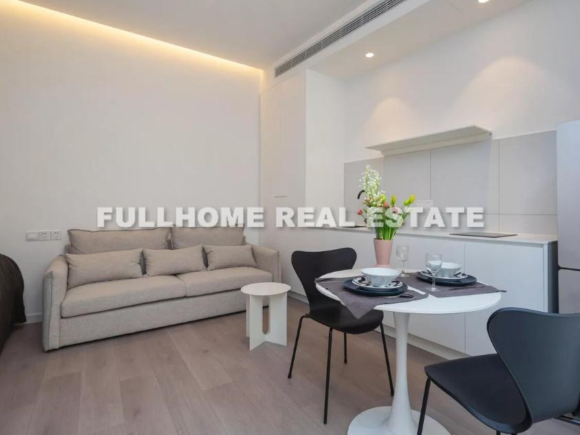 Lane 1-100 Xinle Road Old House - 1 bedroom apartment in Shanghai, FFC, Downtown