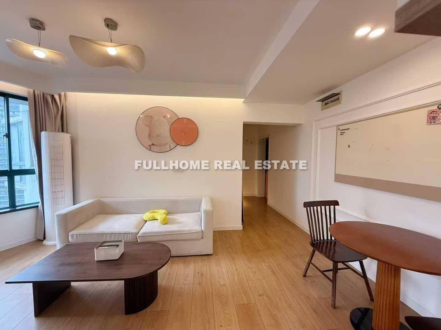 Same compound: Yang Guang Cui Zhu Yuan, 1 bedrooms in Shanghai