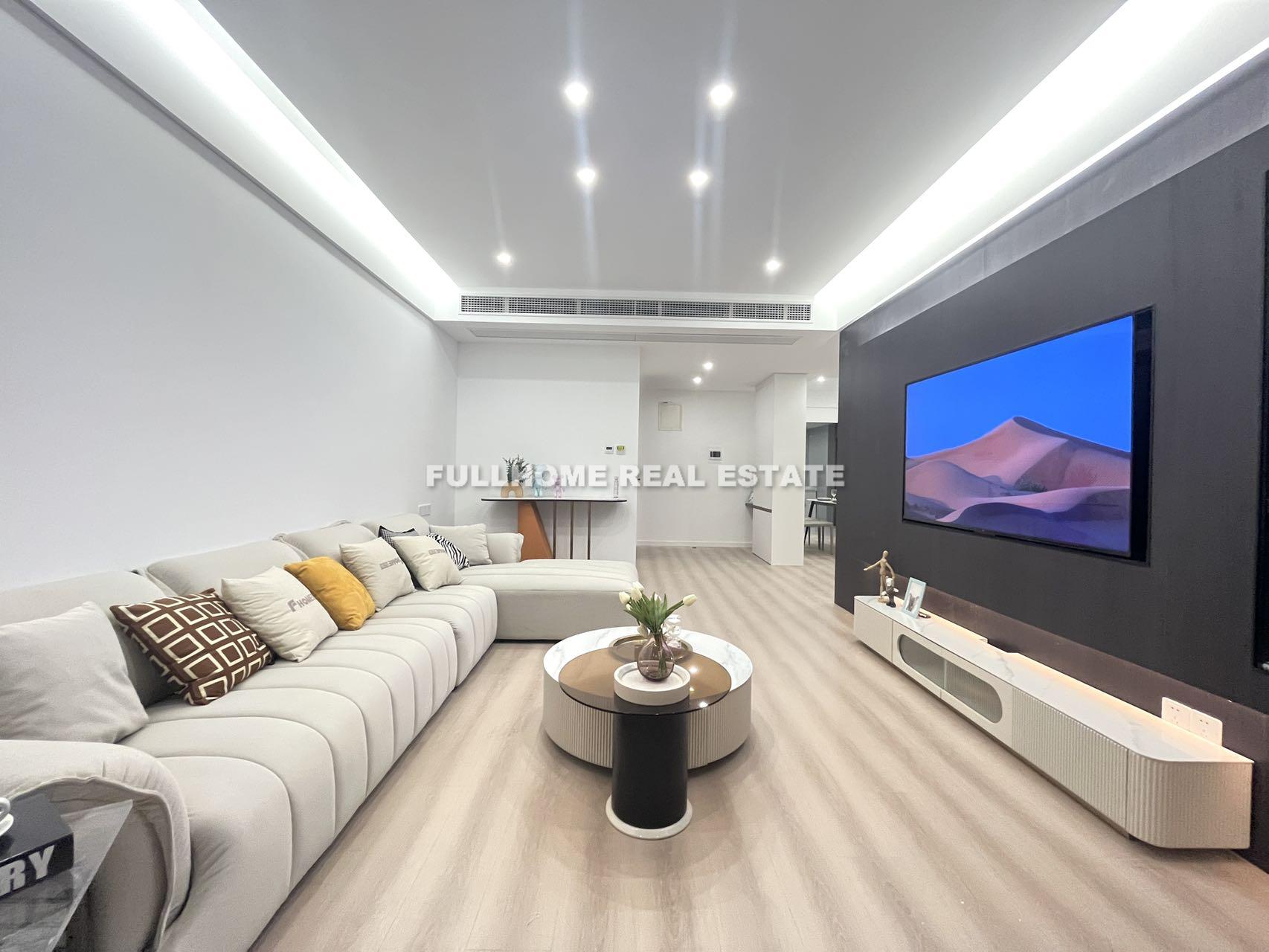 Yanlord Town - 3 bedroom apartment in Shanghai, Century Park and Lianyang, Pudong