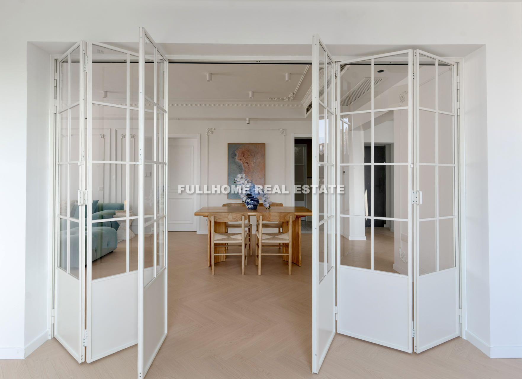 Tai Gu Hao Ting - Interior view 2, Shanghai rental property