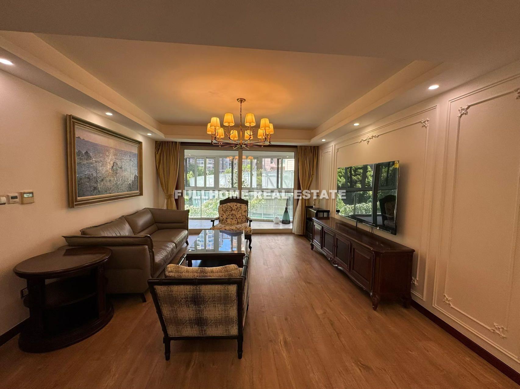 Gubei International Garden - 4 bedroom apartment in Shanghai, Hongqiao, Hongqiao