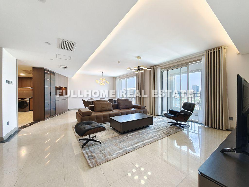Similar property: Guangcai International Mansion, 3 bedrooms, 217 sqm in Beijing
