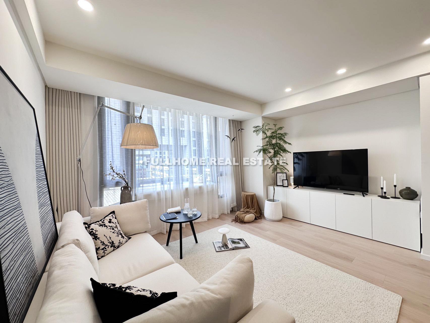 Similar property: East Avenue, 1 bedrooms, 84 sqm in Beijing
