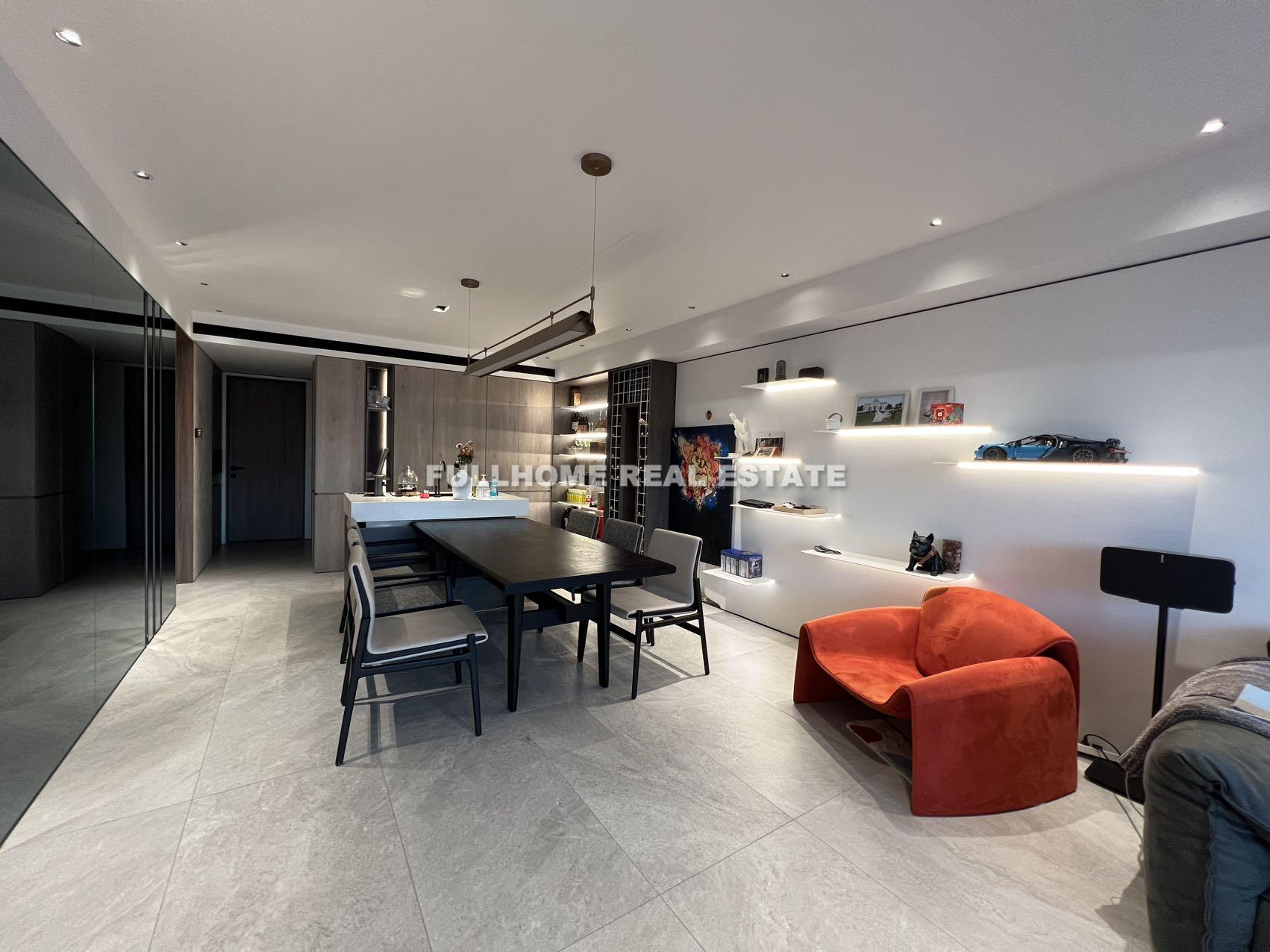 Same compound: Seasons Park, 3 bedrooms in Beijing