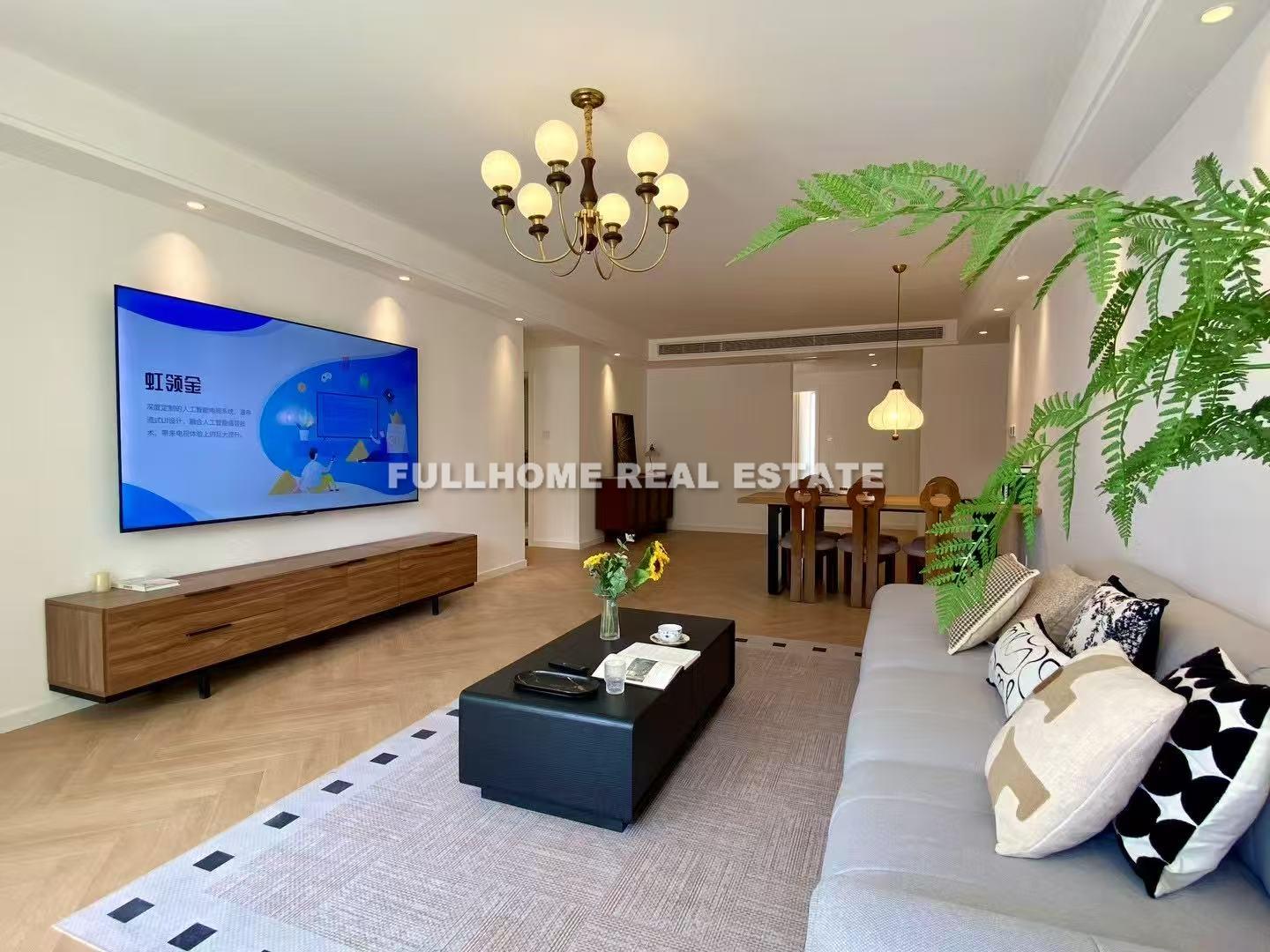 Regents Park - 3 bedroom apartment in Shanghai, Zhongshan Park, Downtown