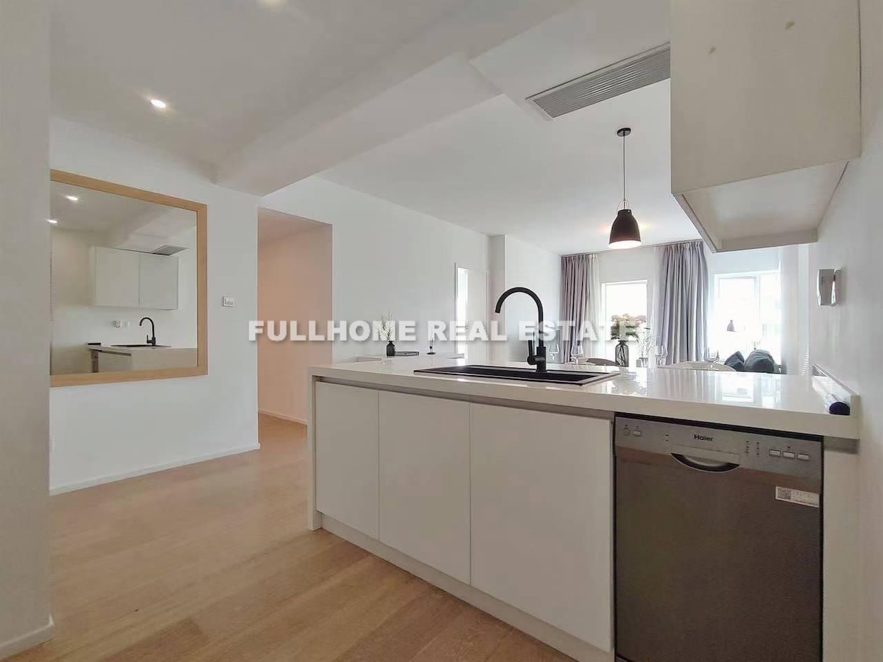Ambassy Court - Interior view 3, Shanghai rental property