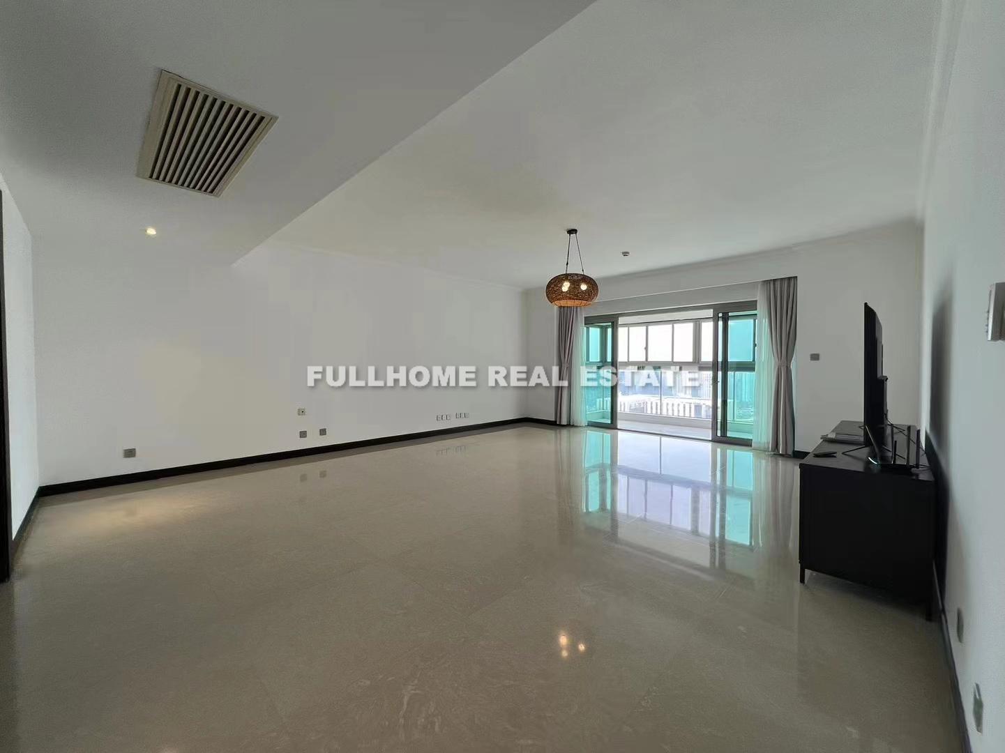Similar property: Shimao Riviera Garden, 4 bedrooms, 330 sqm in Shanghai