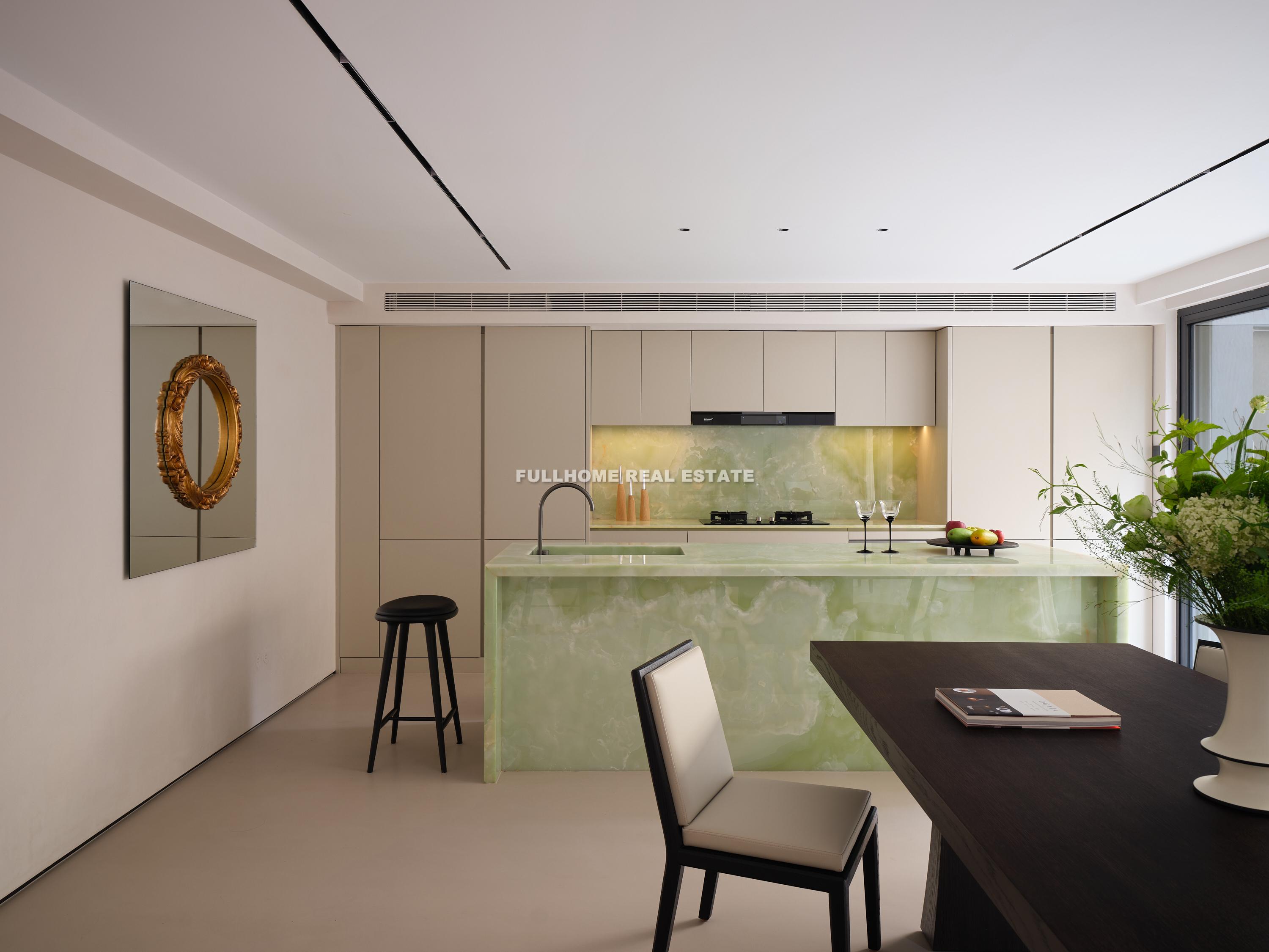 Lane 1-1000 South Shanxi Road Old House - Interior view 4, Shanghai rental property