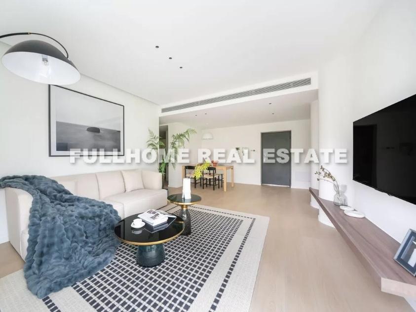 Shimao Riviera Garden - 1 bedroom apartment in Shanghai, Lujiazui, Pudong