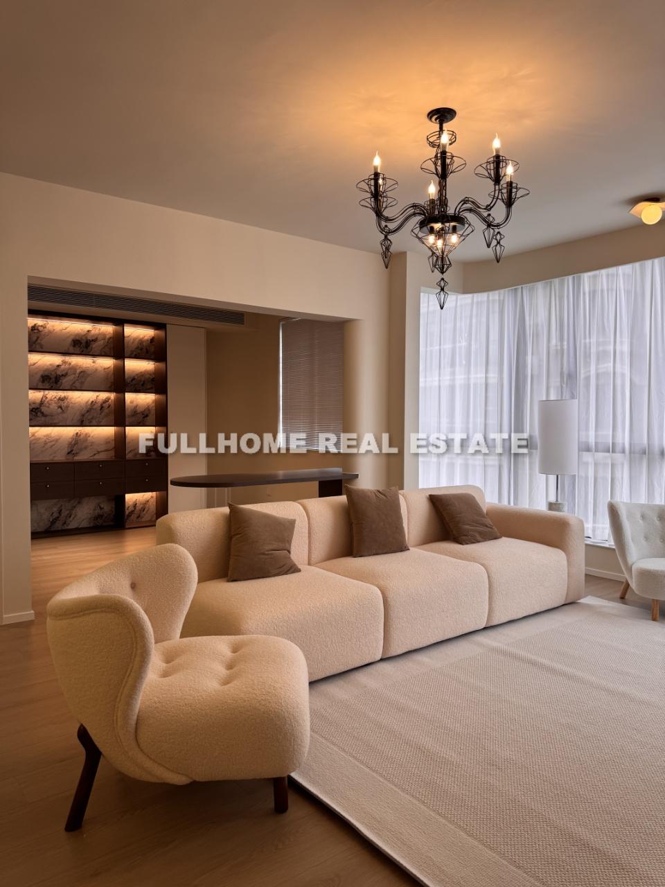Minghua Mansion - 2 bedroom apartment in Shanghai, Downtown, Downtown