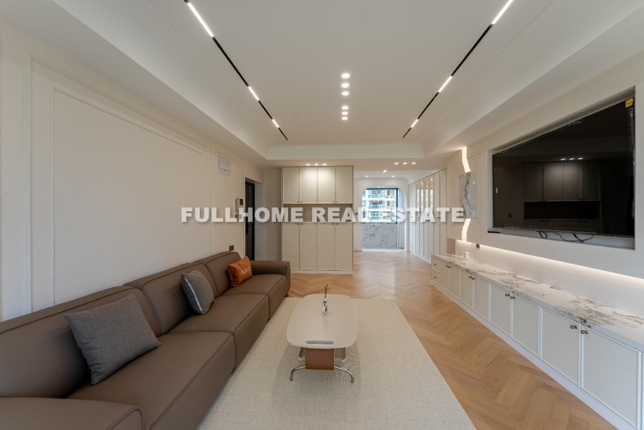 Similar property: Yadu International Garden, 3 bedrooms, 160 sqm in Shanghai