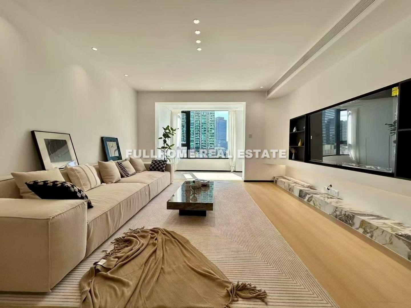 Consul Garden - 4 bedroom apartment in Shanghai, Hongqiao, Hongqiao