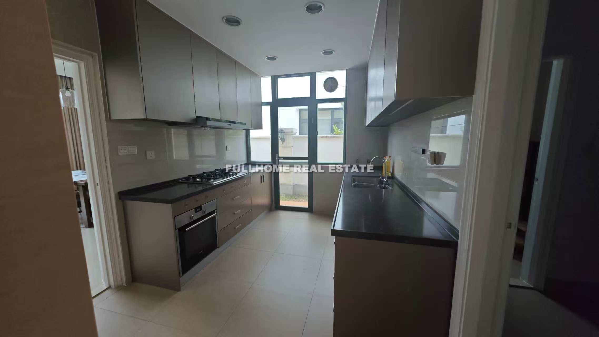 Golden Lake Garden - Interior view 9, Guangzhou rental property