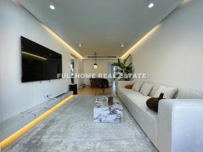 Similar property: One Park Avenue, 3 bedrooms, 130 sqm in Shanghai