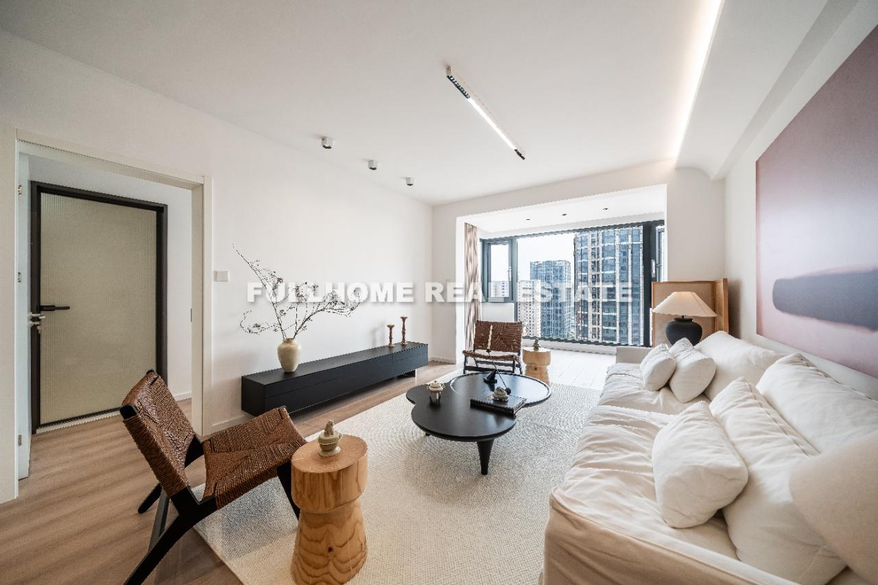 Luwan Dushi Garden - 3 bedroom apartment in Shanghai, Downtown, Downtown