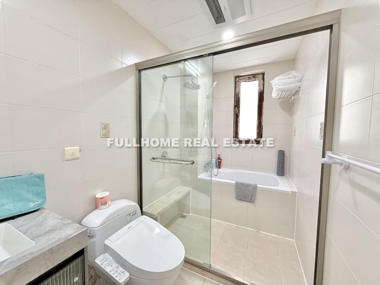 Gubei International Plaza - Interior view 2, Shanghai rental property