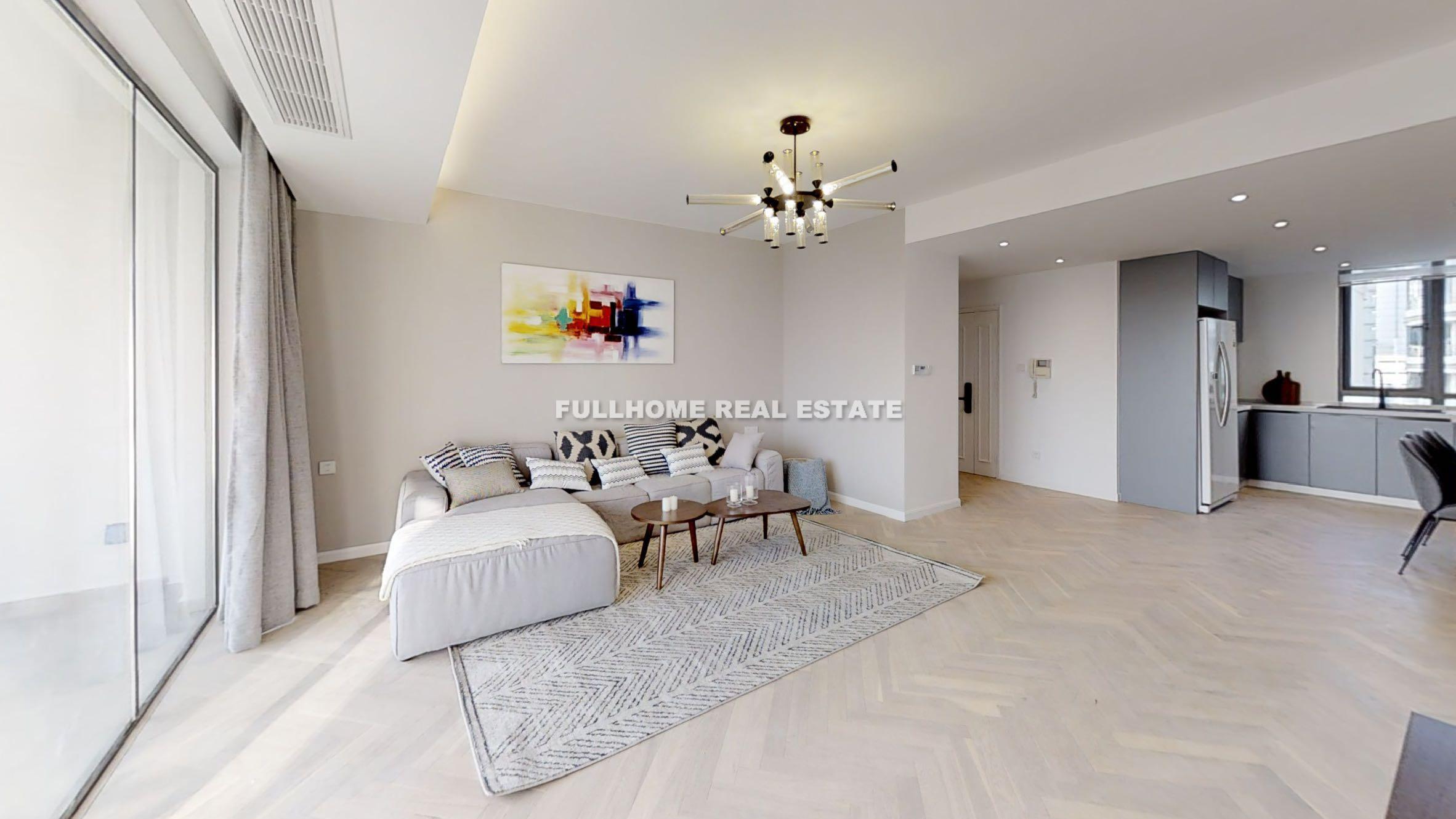 Top Of City - 3 bedroom apartment in Shanghai, People Square, Downtown