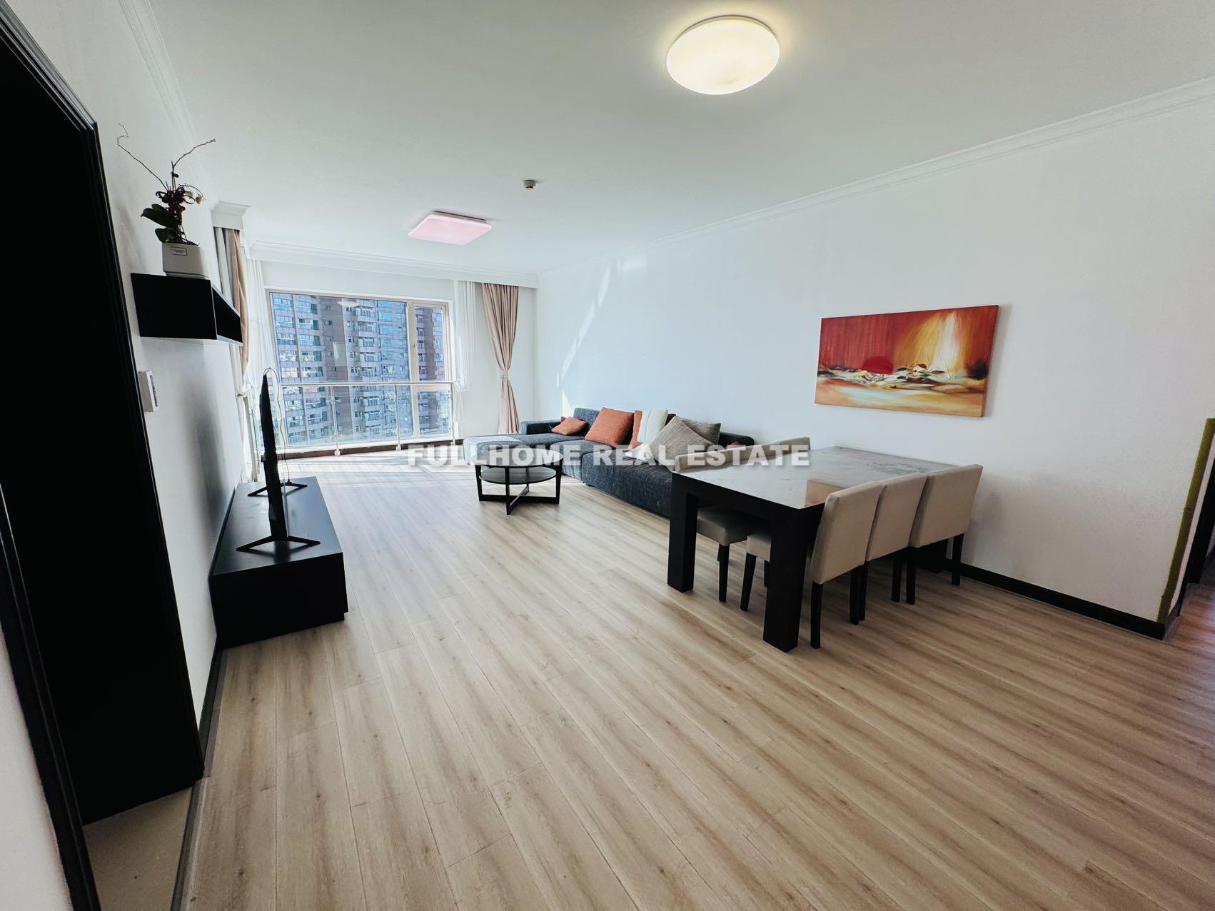 Similar property: Shimao Riviera Garden, 2 bedrooms, 133 sqm in Shanghai