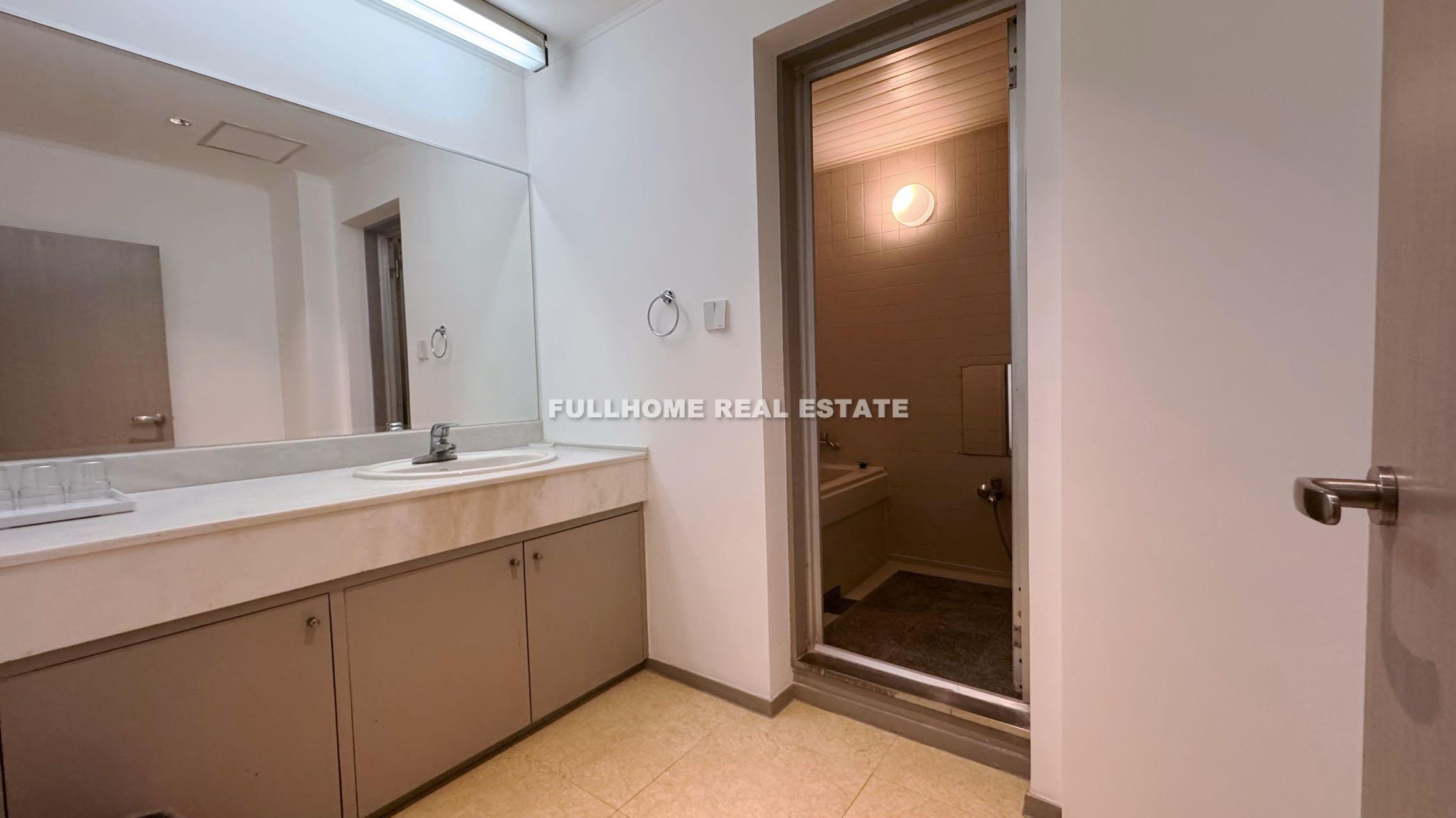 Jiu Xian Condominium - Interior view 6, Beijing rental property