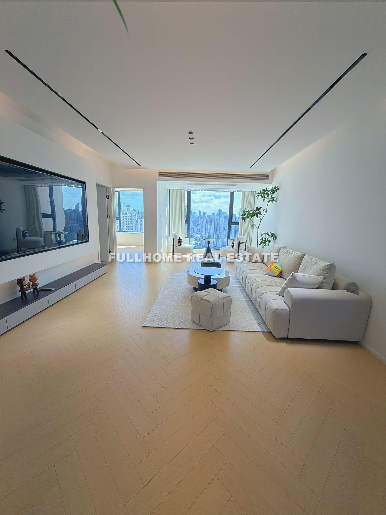 Zhong Yuan Liang Wan Cheng - 3 bedroom apartment in Shanghai, Putuo, Downtown