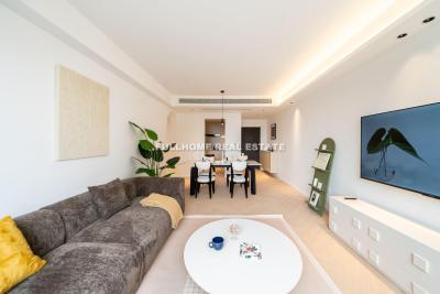 Same compound: Ren Da Apartment, 2 bedrooms in Shanghai