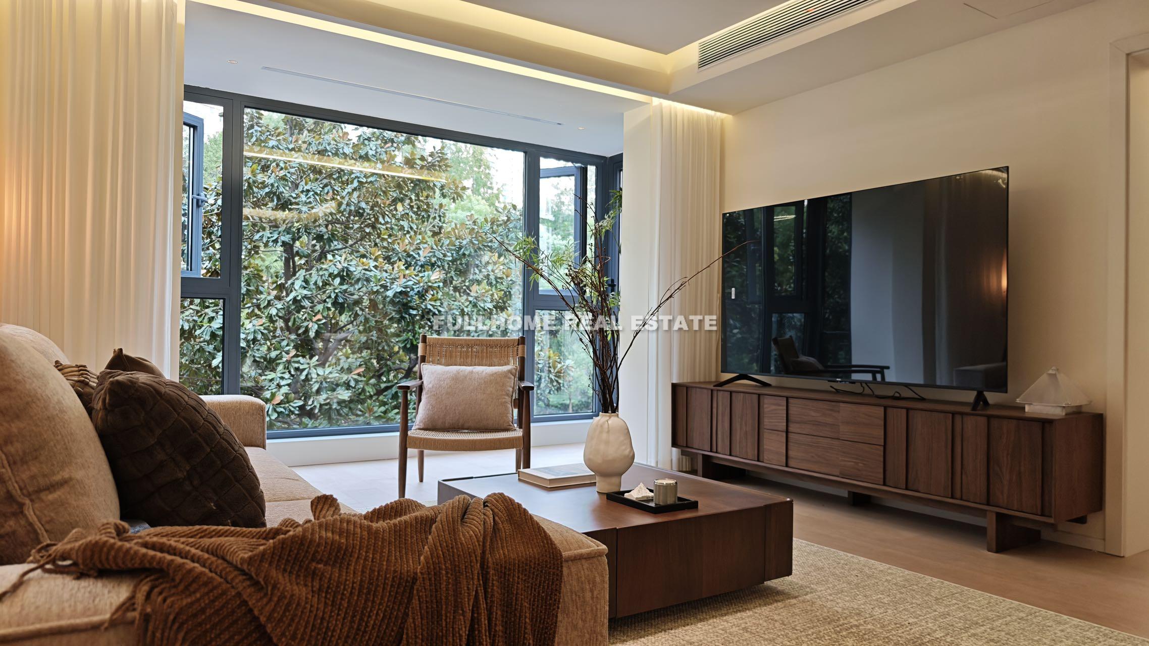 Zhong Yuan Liang Wan Cheng - Interior view 2, Shanghai rental property