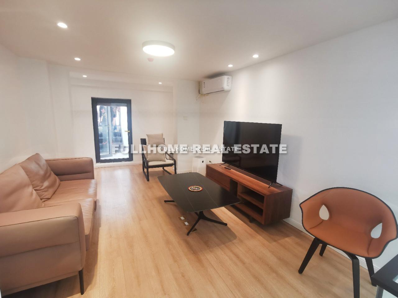 Similar property: An Ding Men Courtyard, 2 bedrooms, 200 sqm in Beijing