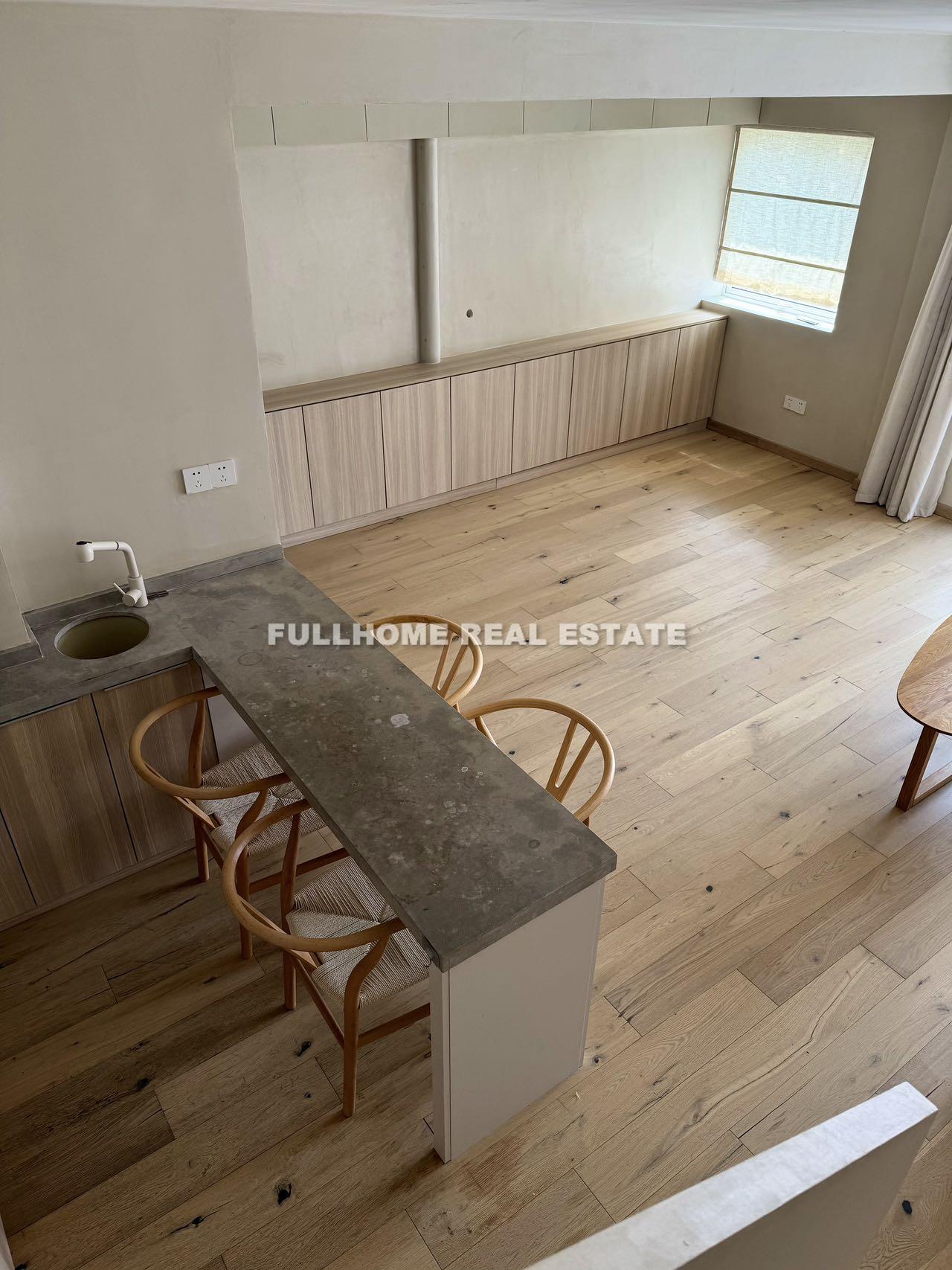Same compound: Xin Fu Kang Li, 2 bedrooms in Shanghai