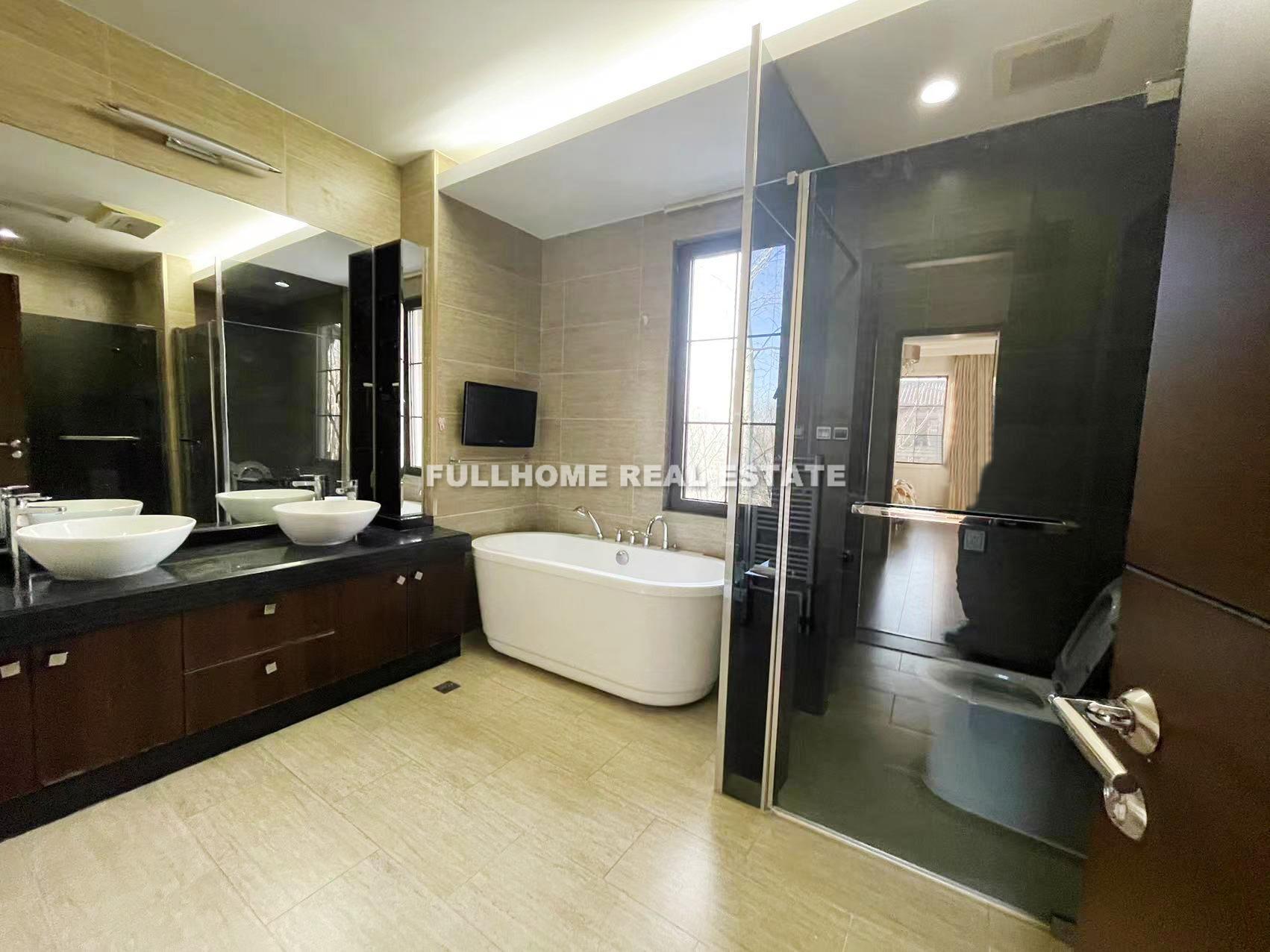 Rose and Gingko Villa - Interior view 7, Beijing rental property