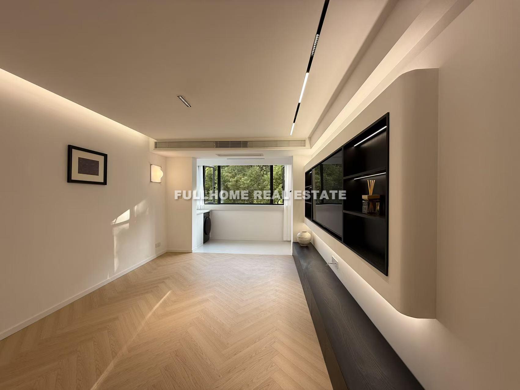 Lilac Building - 1 bedroom apartment in Shanghai, Downtown, Downtown