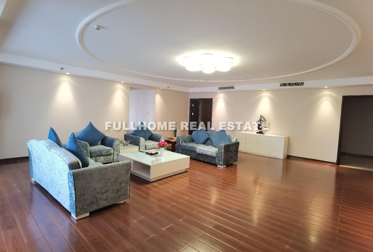 Same compound: Baifuyi, 3 bedrooms in Beijing