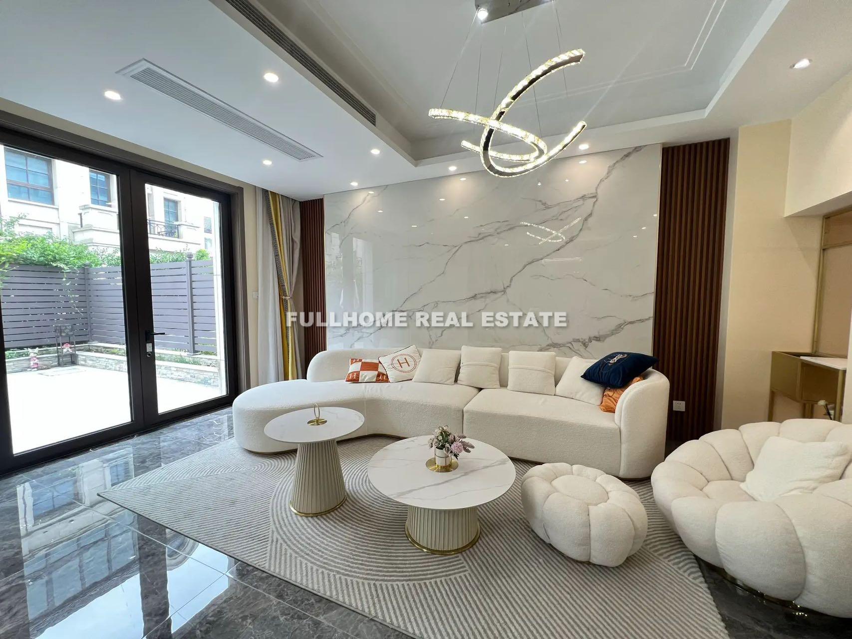 Similar property: GLORIOUS CLASSIC, 4 bedrooms, 217 sqm in Shanghai