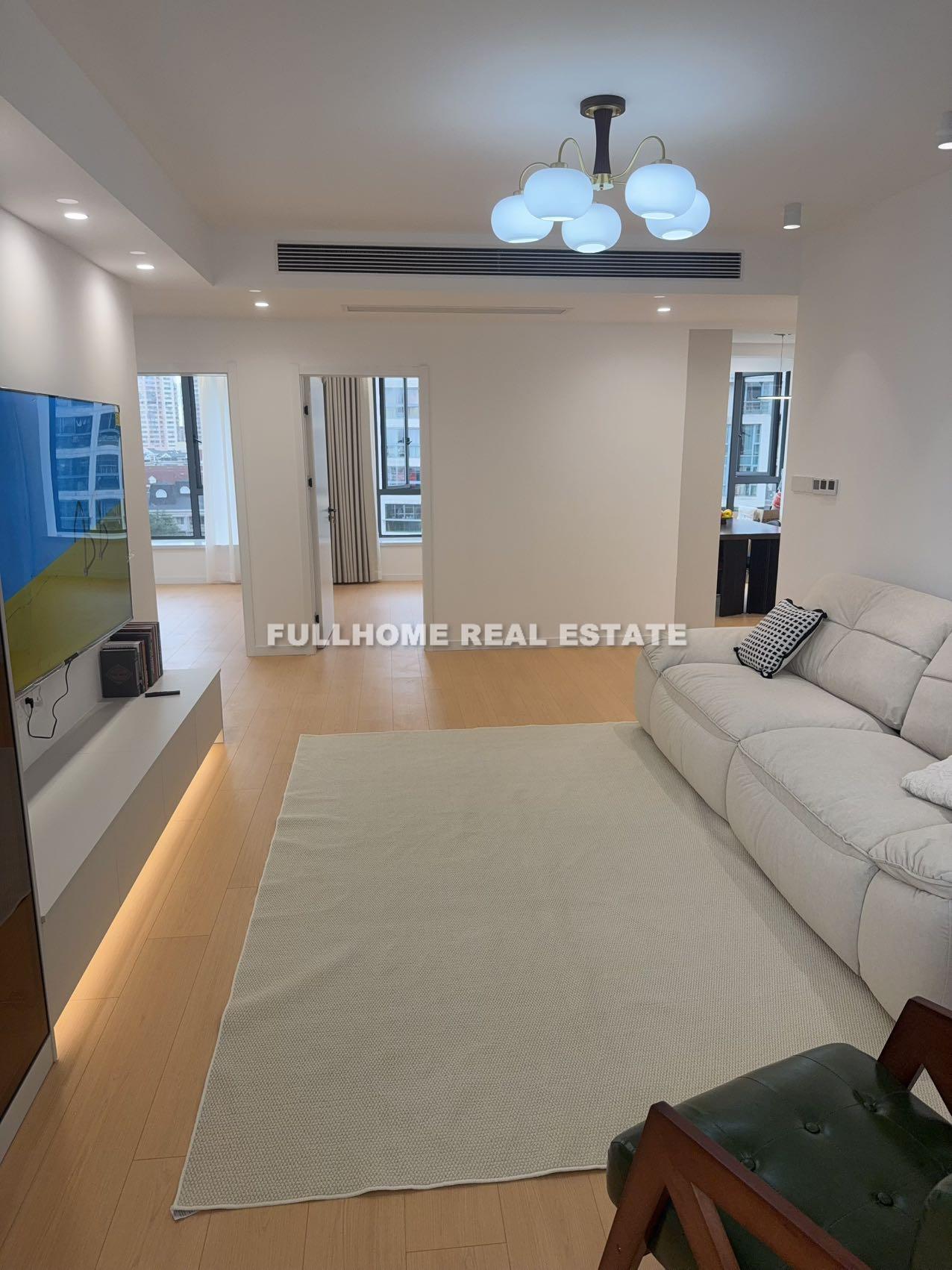 Shi Ji Tong Le - 3 bedroom apartment in Shanghai, Downtown, Downtown