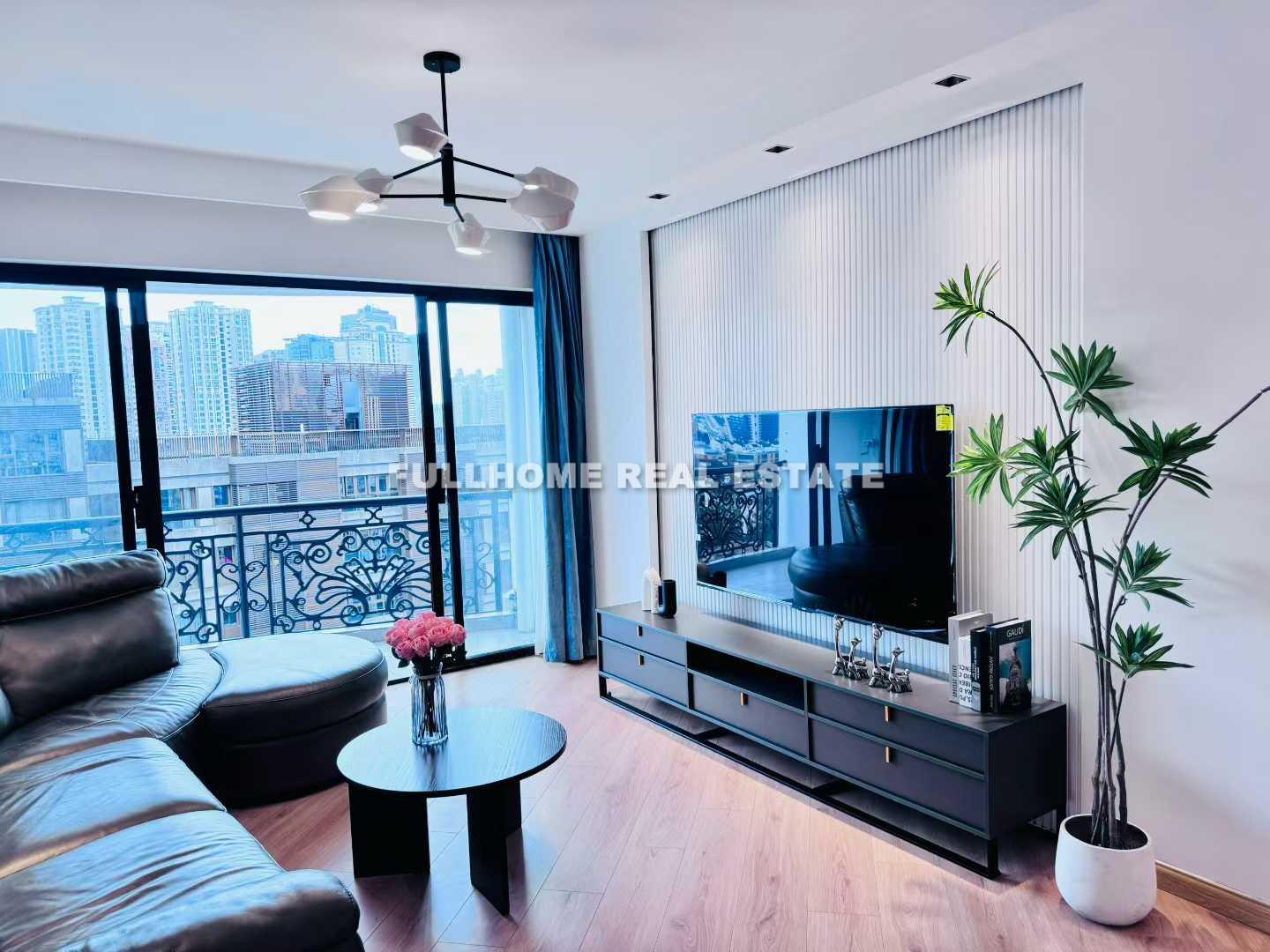 Same compound: Chez Moi, 3 bedrooms in Shanghai