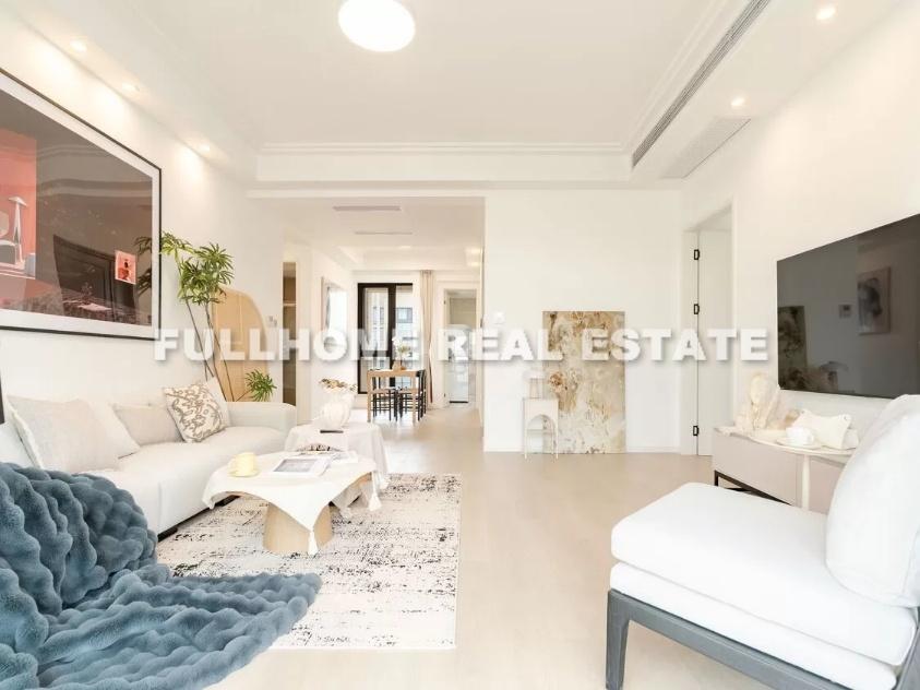 Gubei Dacheng Mansion - 3 bedroom apartment in Shanghai, Downtown, Downtown